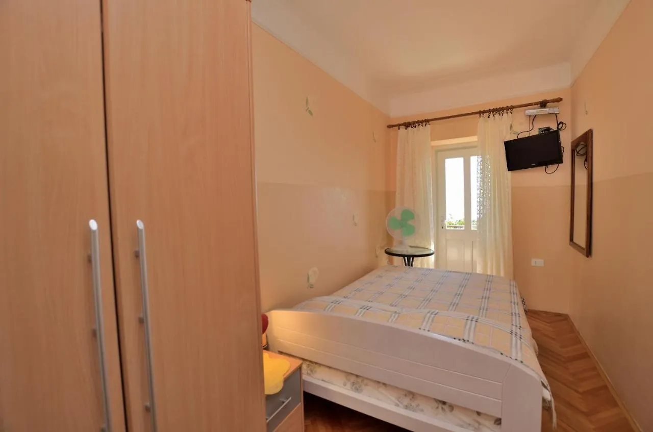 Apartment Nando Lovran Croatia
