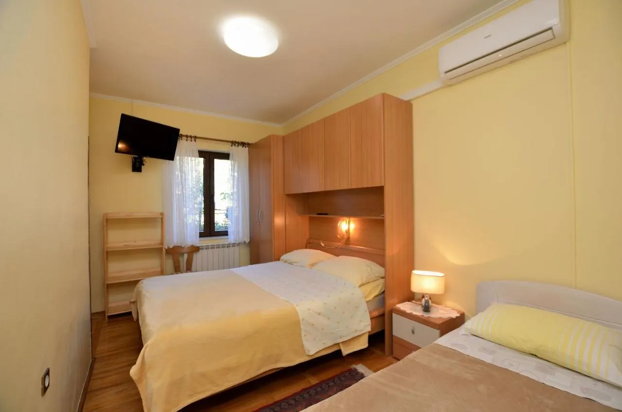 Apartment Nando Lovran Croatia